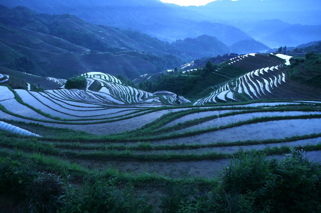 Navigating Financial Freedom: A Comprehensive Guide to Saving Smartly in Uncertain Times Image 2