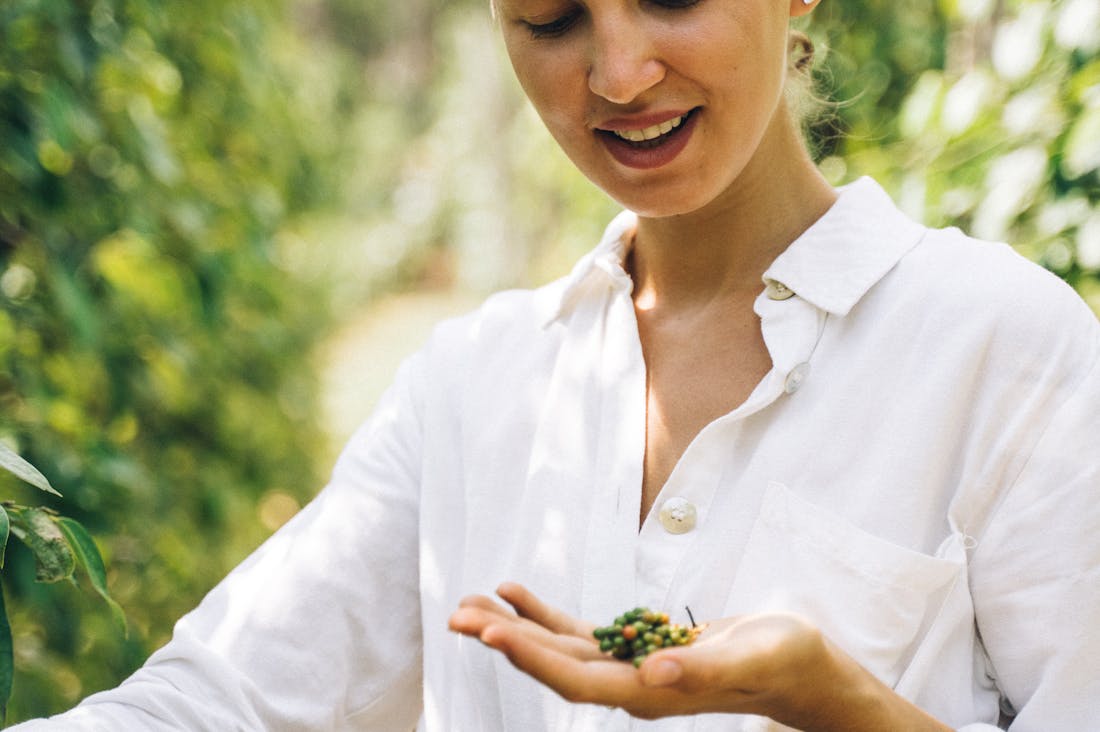 Navigating Life's Challenges: The Essential Guide to Healthy Living, Tech Trends, and Financial Literacy Image 1