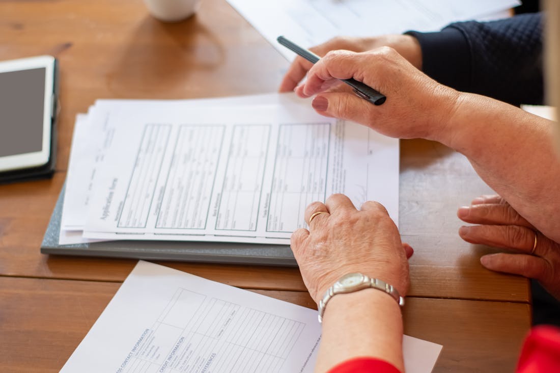 Navigating Life's Financial Waves: Effective Management Strategies for Health and Lifestyle Stability Image 1