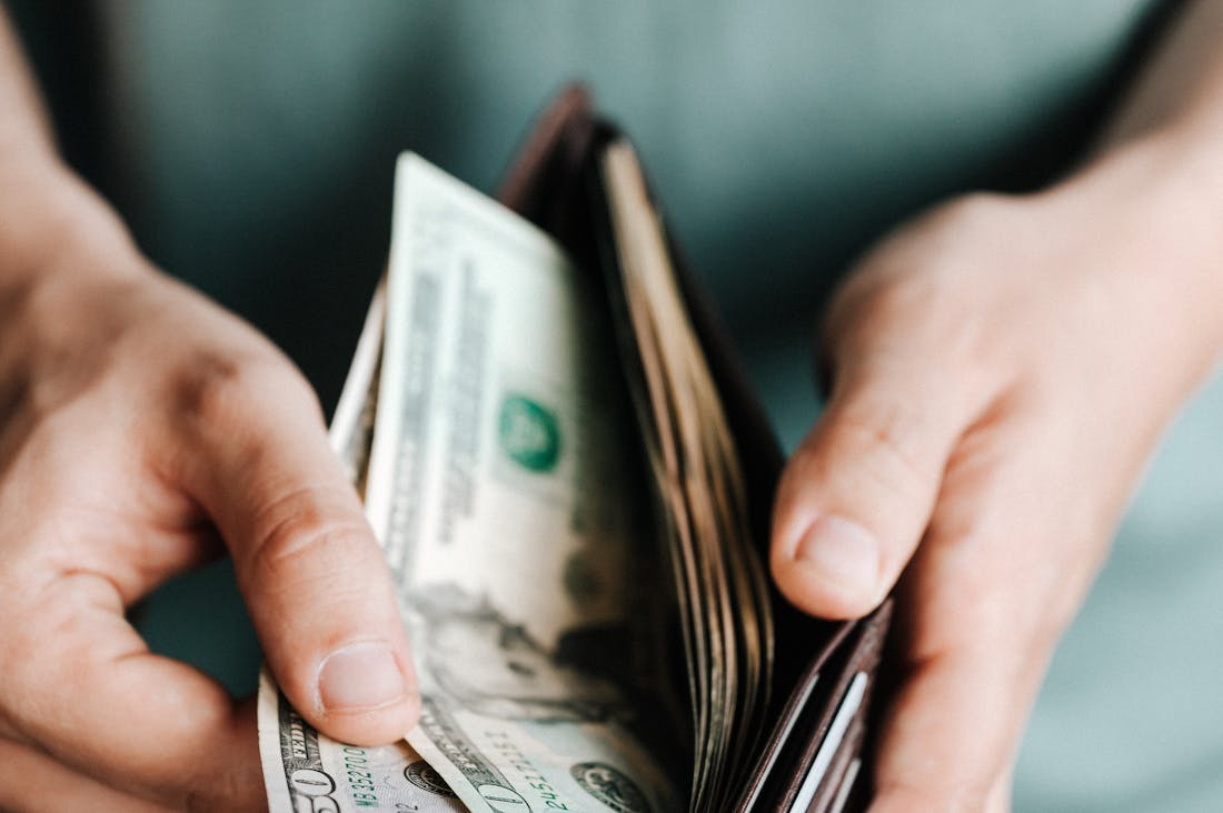 Navigating Personal Finance: Strategies for Building Wealth While Living Mindfully Image 2