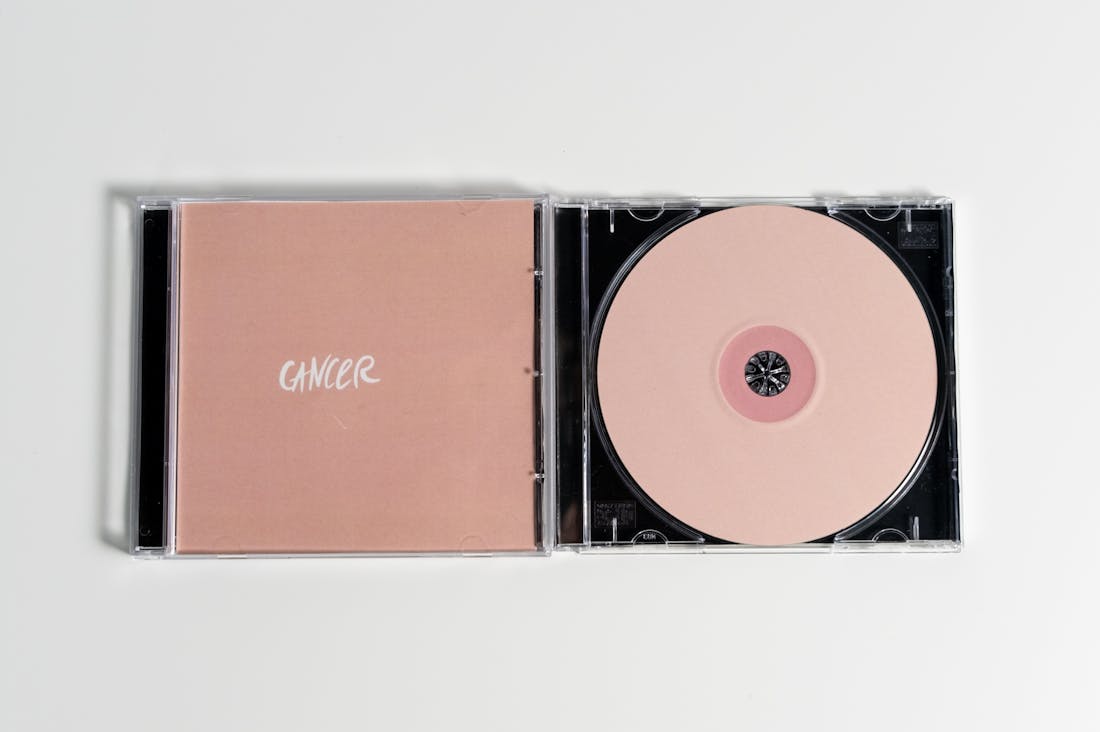 Navigating Technology: Finding Balance in a Highly Connected World Image 1