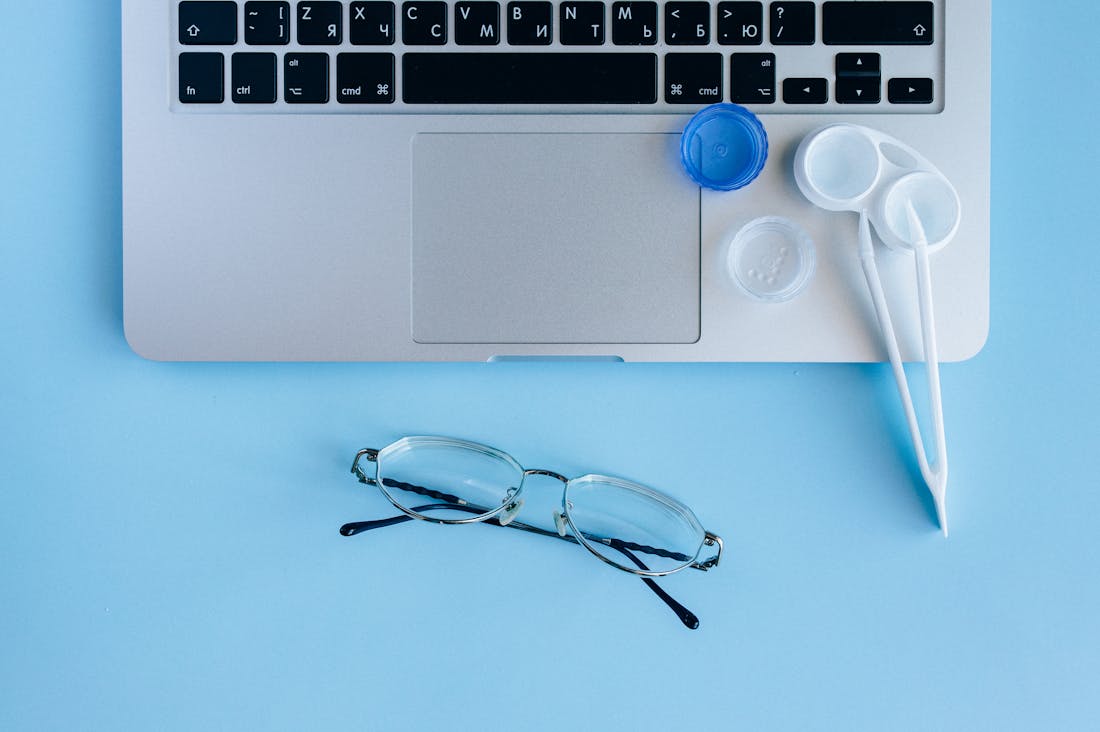 Navigating Technology’s Role in Everyday Life for Better Living Image 1