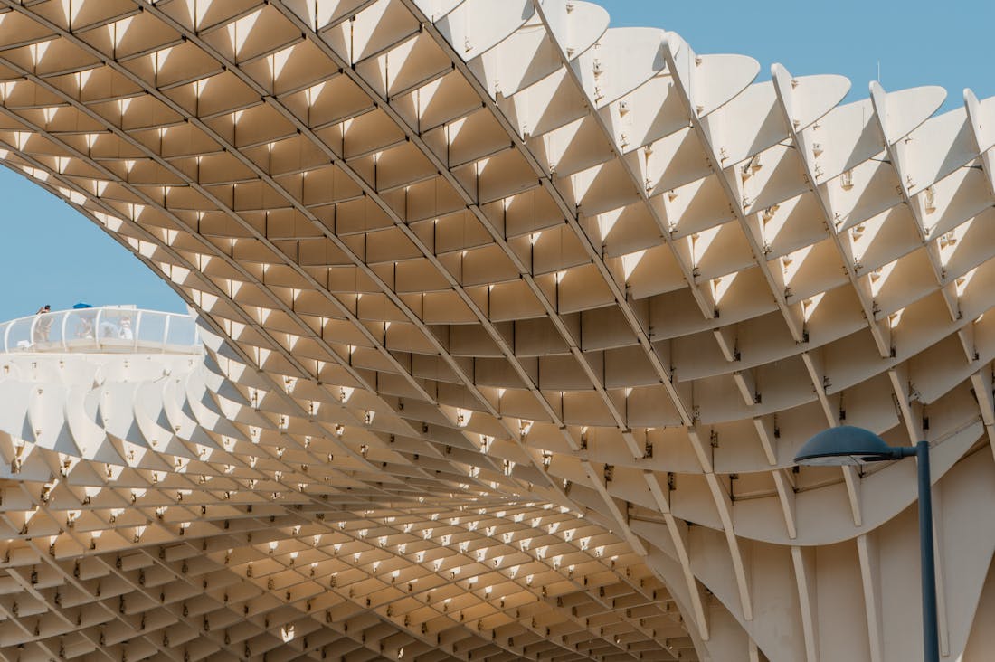 Navigating the Art of Travel: Tips for Creating Meaningful Experiences Beyond Sightseeing Image 2