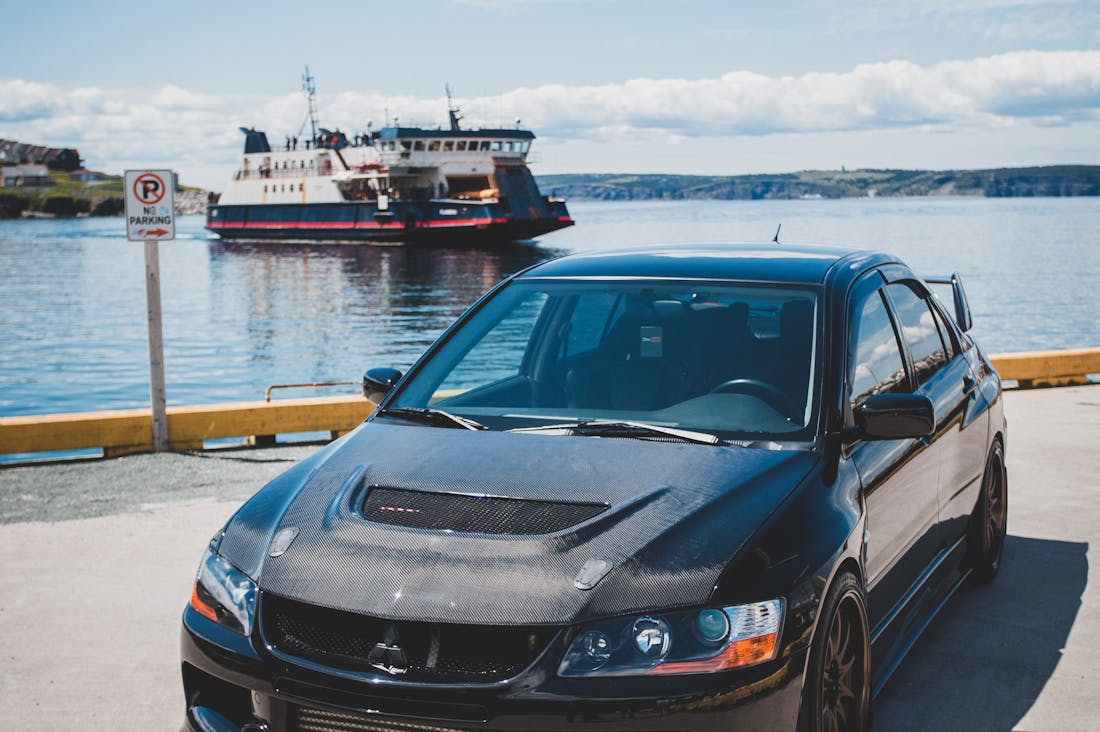 Navigating the Auto Landscape: The Impact of Technological Innovations on Modern Transportation Image 1