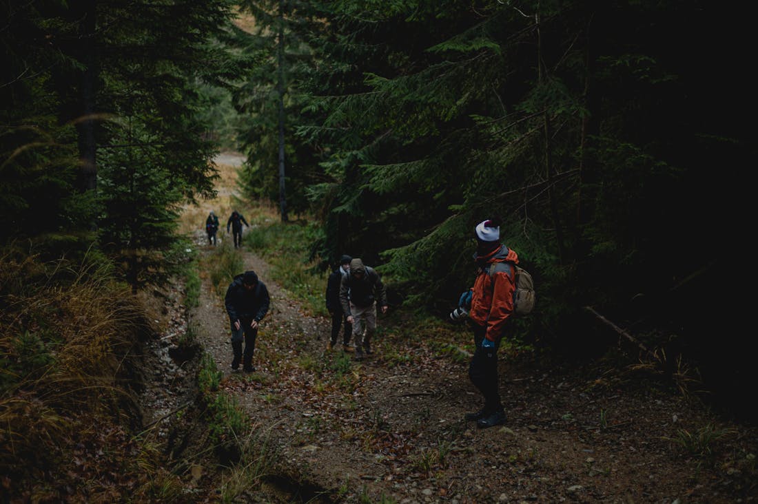 Navigating the Challenges of Modern Travel: Tips for Stress-Free Adventures Image 2