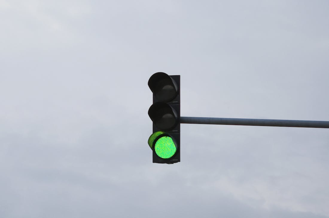 Navigating the Complex World of Electric Vehicles: What You Need to Know Image 2