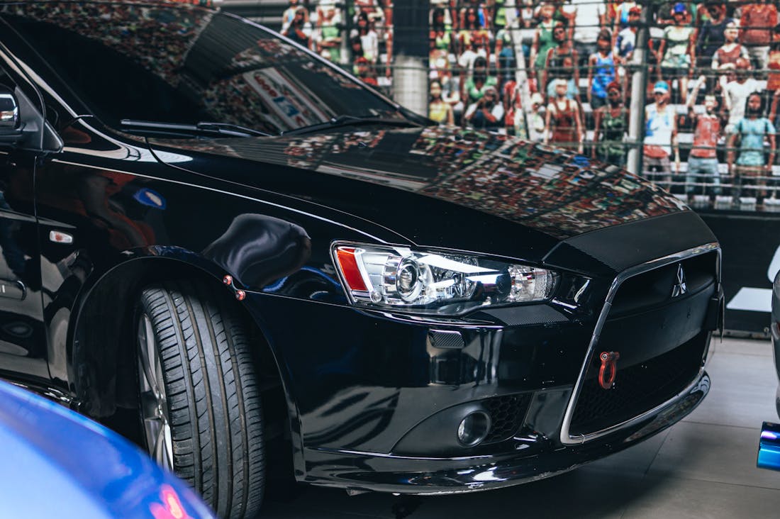 Navigating the Digital Age: Innovations in Travel, Auto Technology, and Financial Management Image 2