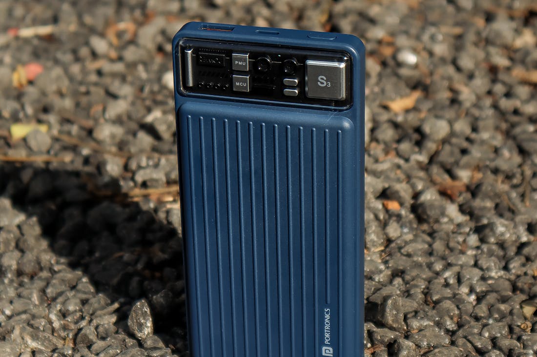 Navigating the Digital Landscape: Essential Tech Tools for Modern Travelers Image 3