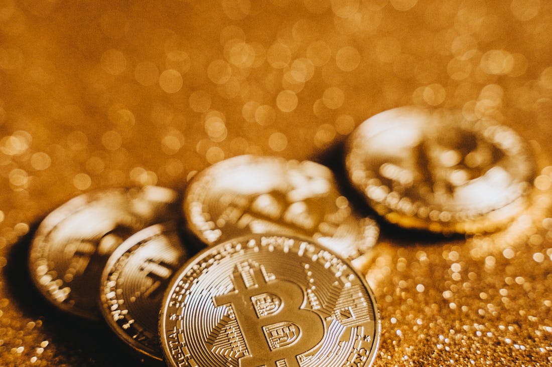 Navigating the Digital Landscape: Essential Tips for Financial Literacy in the Tech Era Image 3