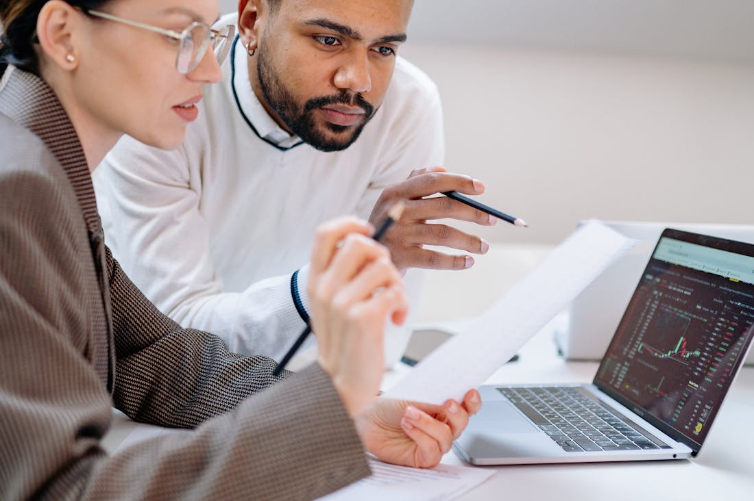 Navigating the Evolving Landscape of Personal Finance for Young Adults Image 2