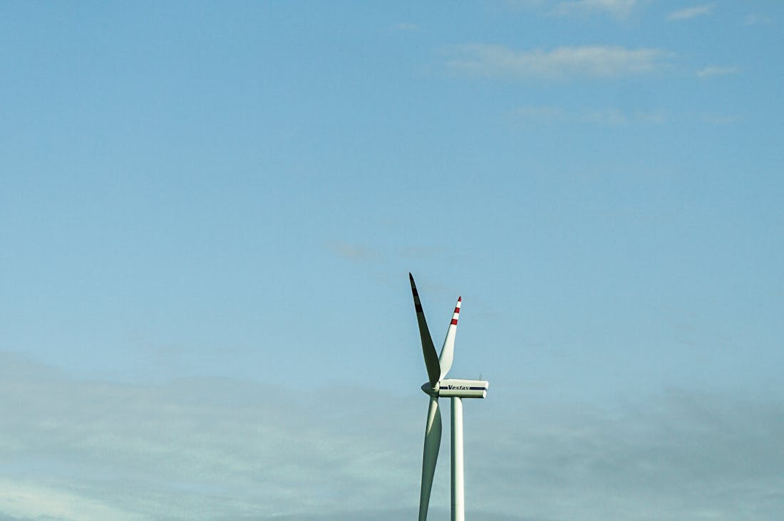 Navigating the Future: Embracing Sustainable Technology for Eco-Friendly Living Image 3