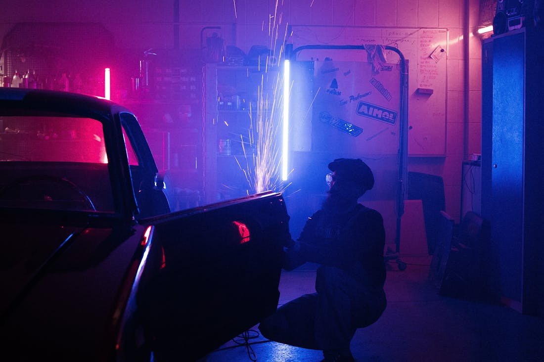 Navigating the Future of Electric Vehicles: Trends, Challenges, and What it Means for Eco-Conscious Consumers Image 2