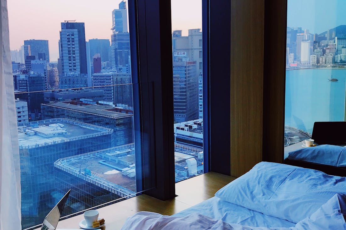 Navigating the Future of Travel: How Technology is Shaping Our Journeys Image 1