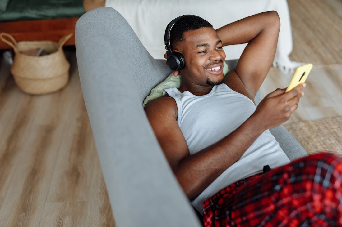 Navigating the Tech Landscape: Innovations That Are Shaping Our Work and Personal Lives Image 2