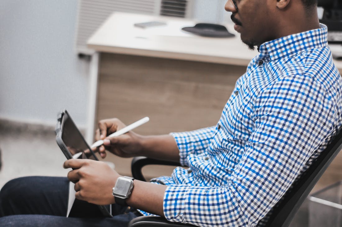 Navigating the World of Investments: Building a Sustainable Portfolio Image 3