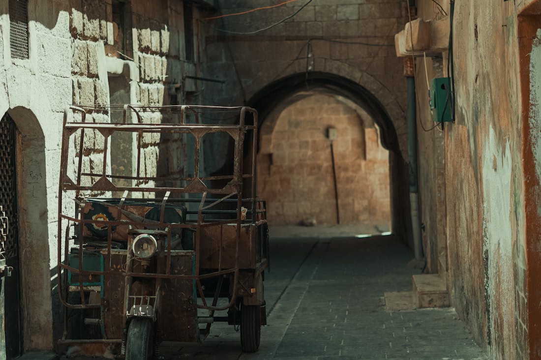 Navigating Your Travel Dreams with Affordable Adventures Image 2