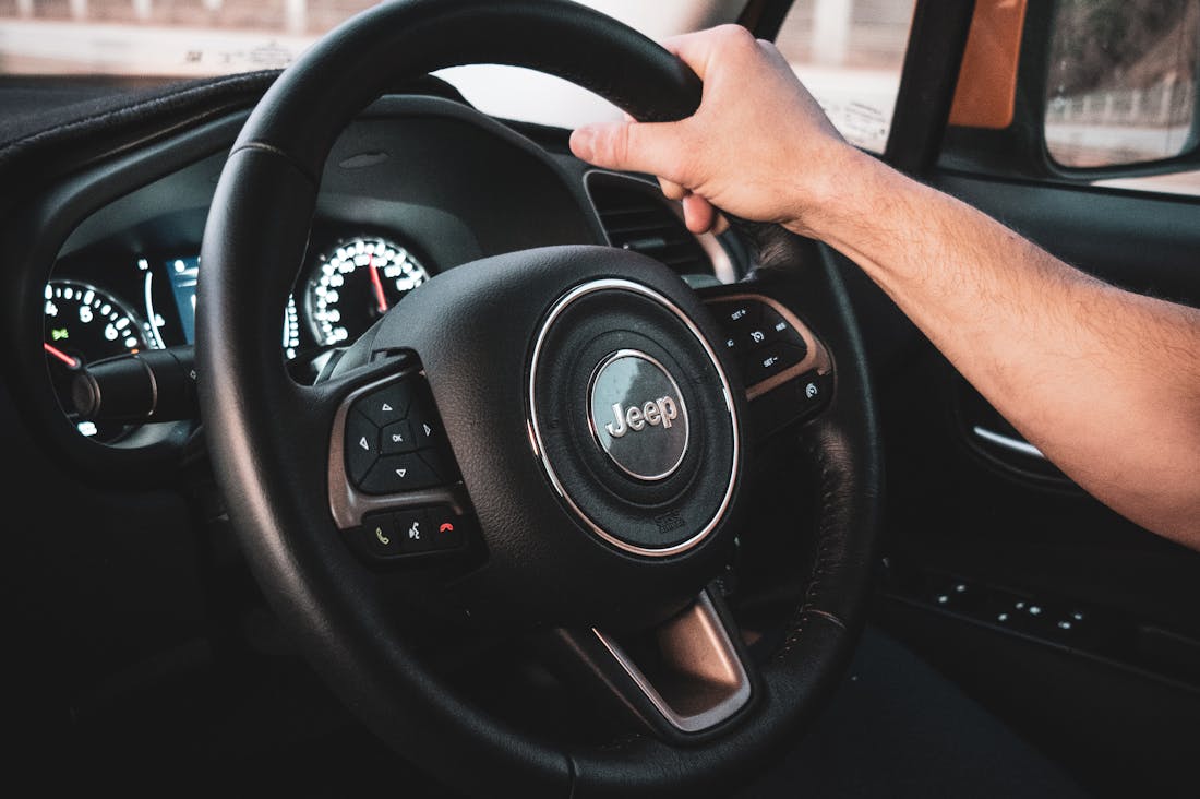 Practical Innovations in Modern Auto Design Enhancing Everyday Driving Image 1