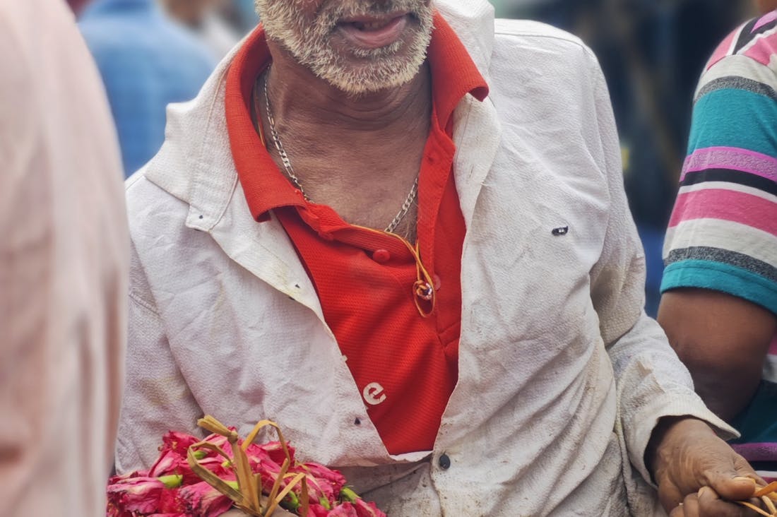 Practical Tips for Smart Investment in a Dynamic Market Image 1