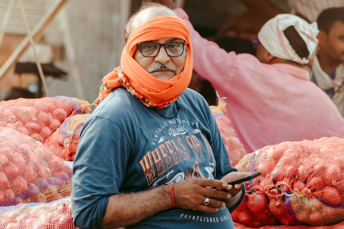 Practical Travel Tips for Sustainable and Meaningful Vacations Image 2