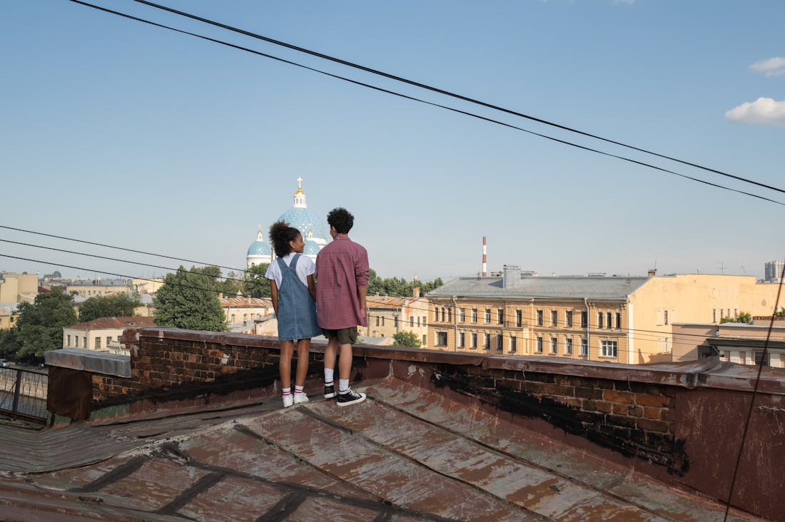 Practical Travel Tips for the Modern Explorer on a Budget Image 1