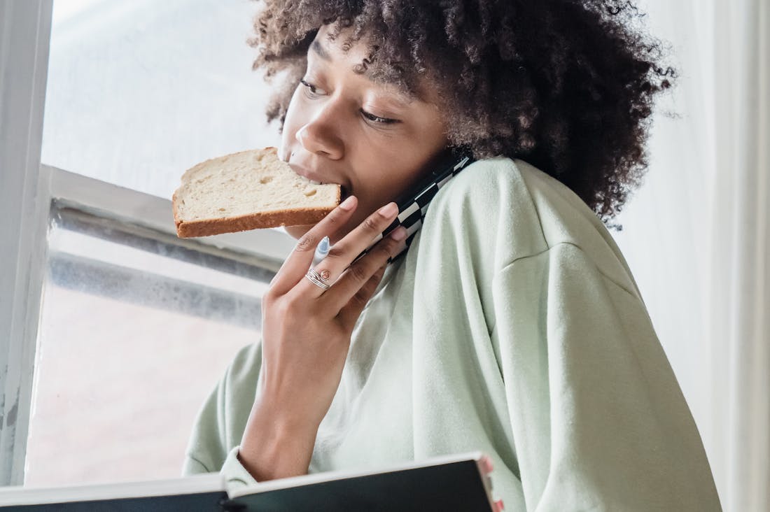 Proven Techniques for Creating a Productive Home Office Environment Image 2