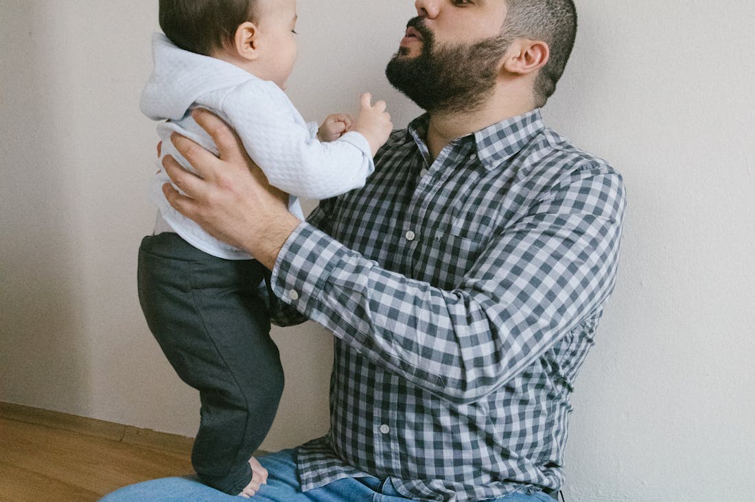 Redefining Modern Parenting: Integrating Health, Technology, and Emotional Intelligence