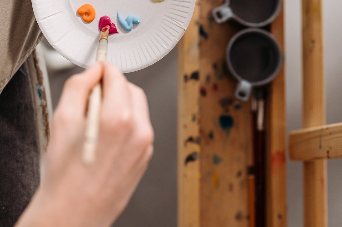 Refreshing Home Decor Ideas That Blend Comfort and Modern Aesthetics Image 1