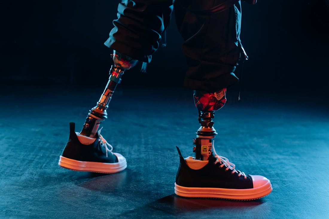 Reimagining Commutes: The Role of Electric Vehicles in a Sustainable Future Image 3