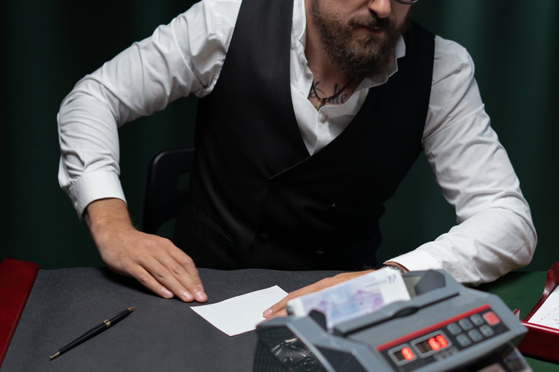 Revamping Your Financial Future: Strategies for Smart Investing and Budget Management Image 2