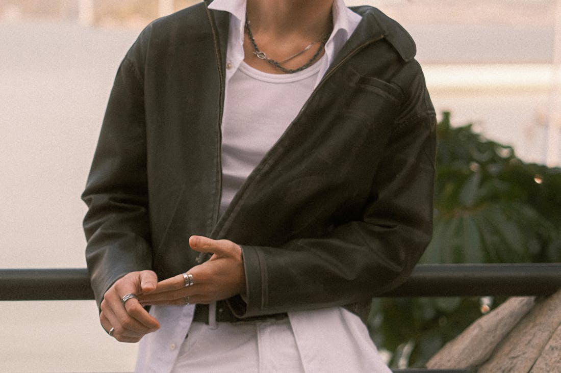 Revamping Your Wardrobe: Essentials for Timeless and Versatile Style Image 3