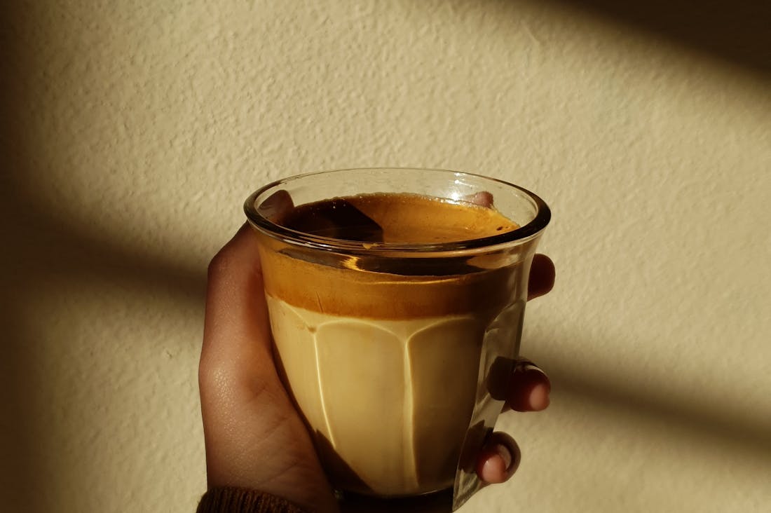 Revitalizing Morning Routines for Enhanced Productivity and Well-being Image 3