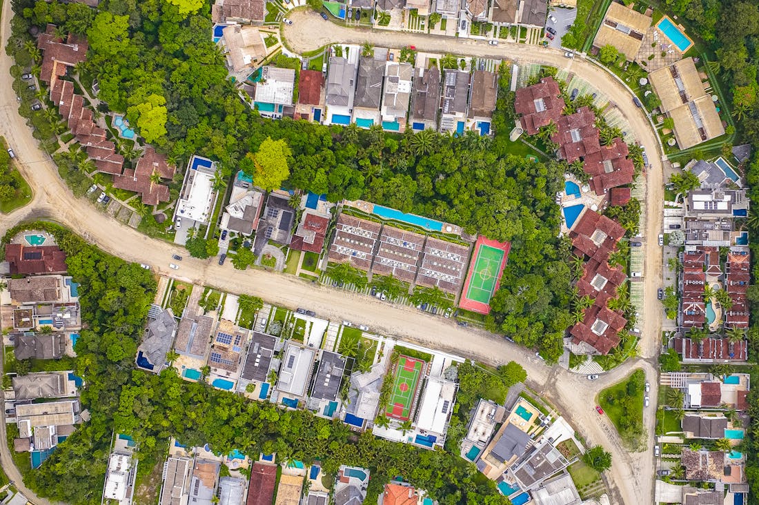 Revitalizing Personal Finance: Smart Money Habits for Modern Living Image 1