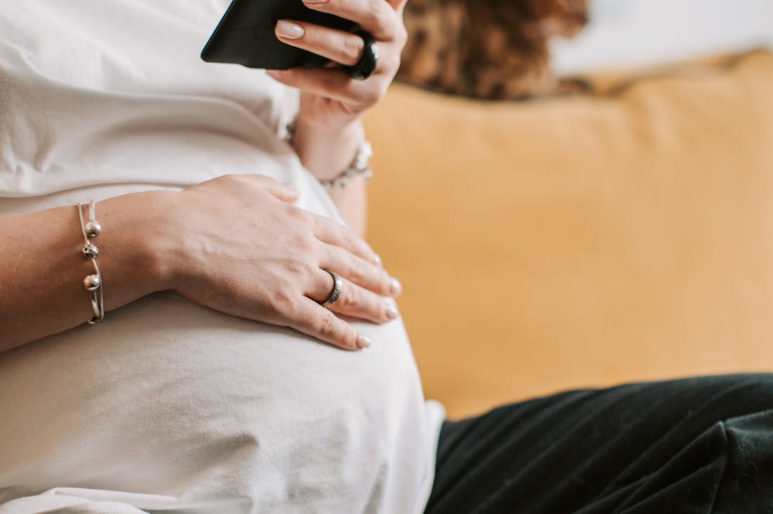 Revolutionizing Everyday Life: The Impact of Smart Technology on Modern Living Image 3