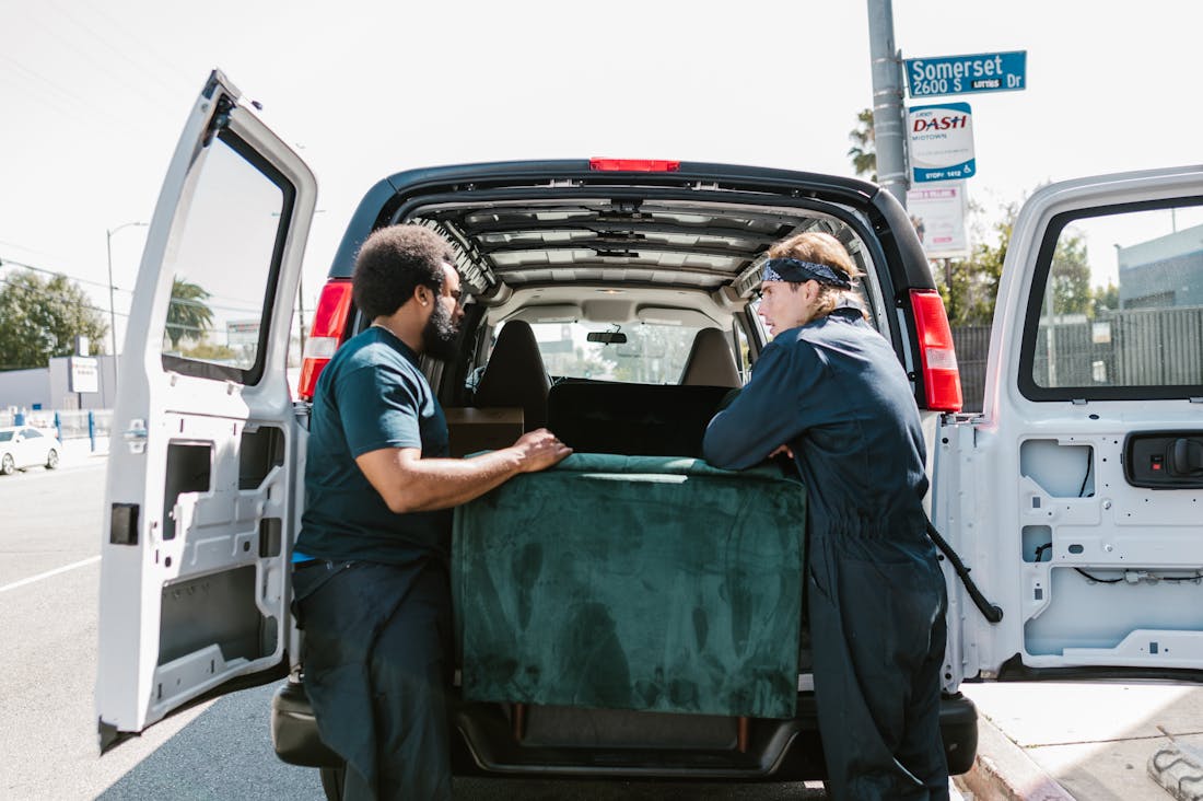 Road Trips and the Open Road: The Art of Adventure Travel and Exploration Image 2