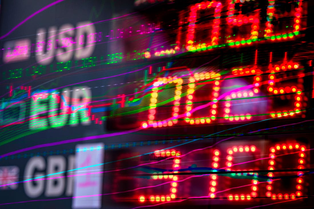 Savvy Investment Strategies: Building Wealth in a Dynamic Market Image 1