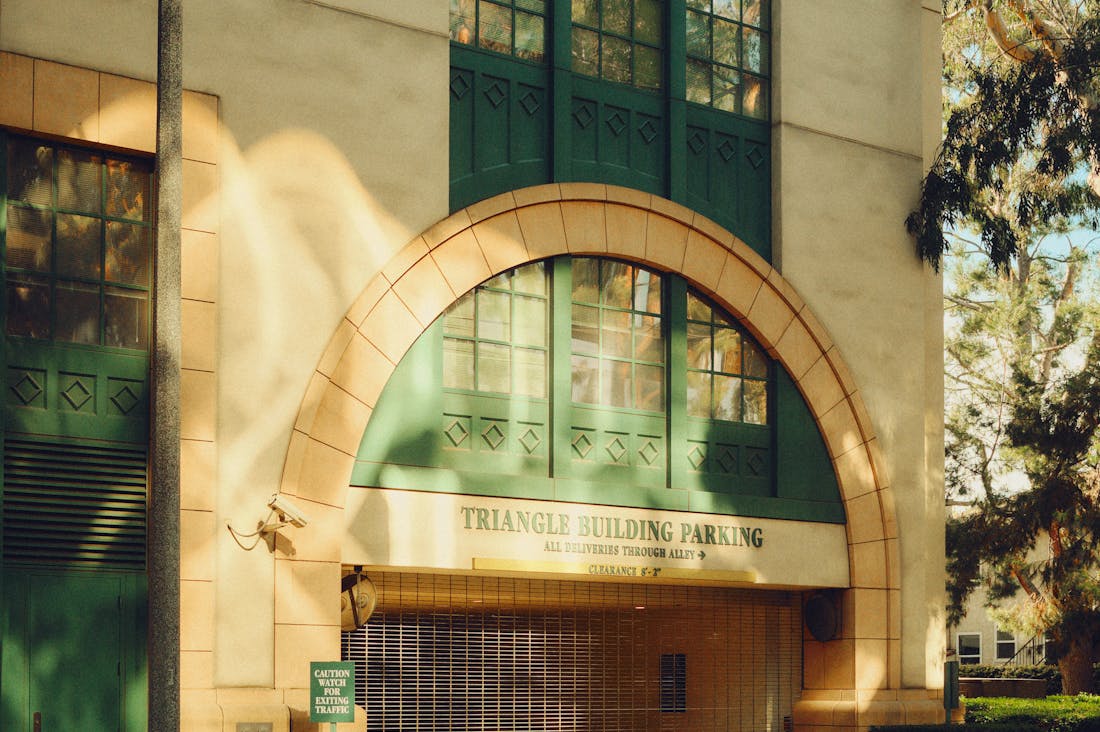 Significant Trends Influencing Modern Travel Experiences Image 1