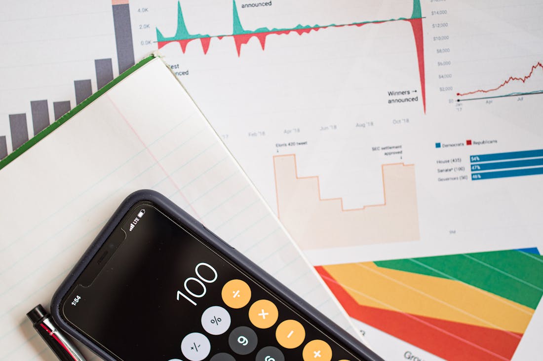 Smart Finance: Making Sense of Your Budget in a Digital World Image 1