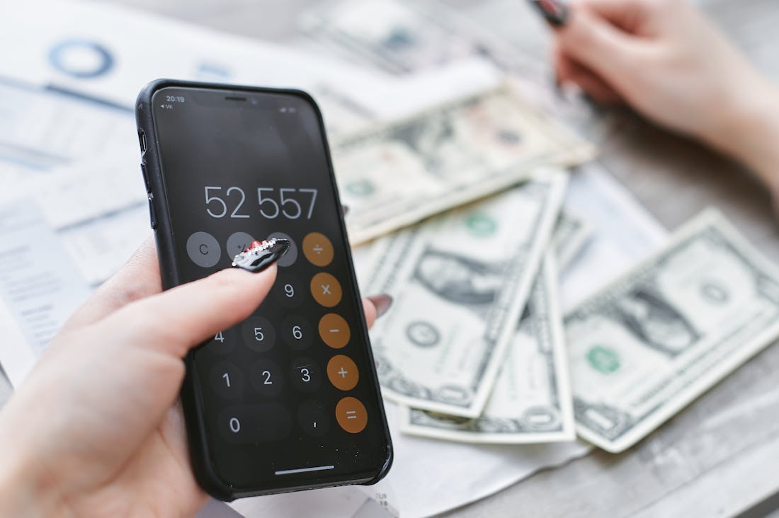 Smart Finance: Using Technology to Manage Your Money Effectively Image 1