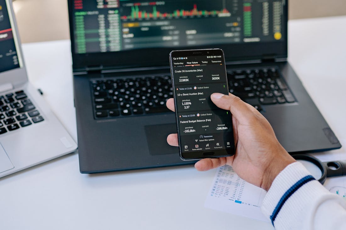 Smart Finance: Using Technology to Manage Your Money Effectively Image 2