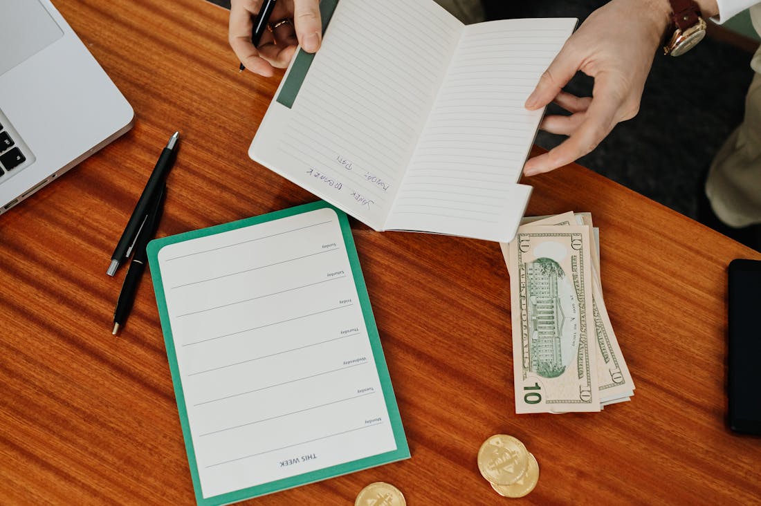 Smart Financial Habits: Building a Secure Future Through Effective Budgeting Image 1