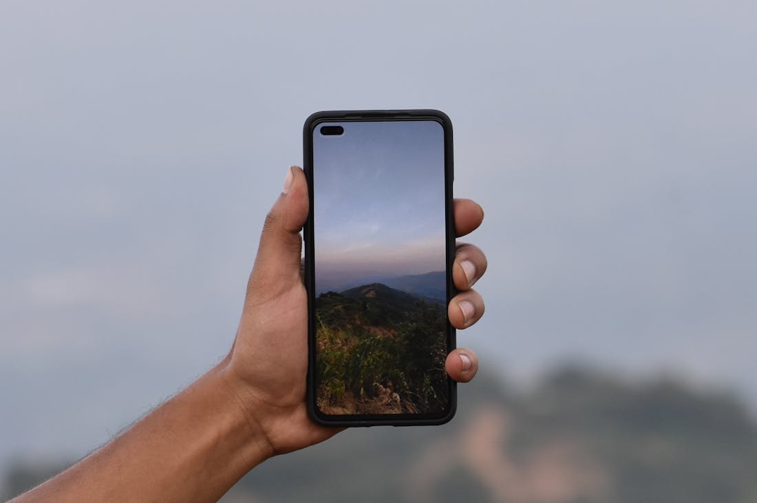 Smart Tech Gadgets Transforming Everyday Life in 2023 Image 3