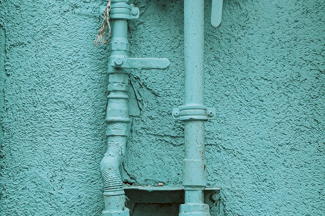 Smart Tech Innovations Enhancing Everyday Travel Experiences Image 2