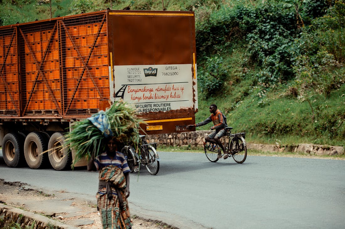 Smart Travel Tips for Sustainable Adventures in the Modern World Image 3