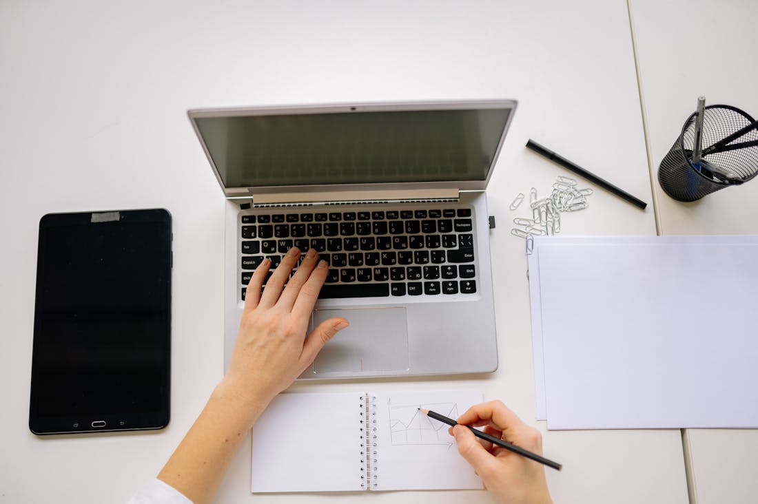 Smart Traveling: How Technology is Revolutionizing the Way We Experience the World Image 2