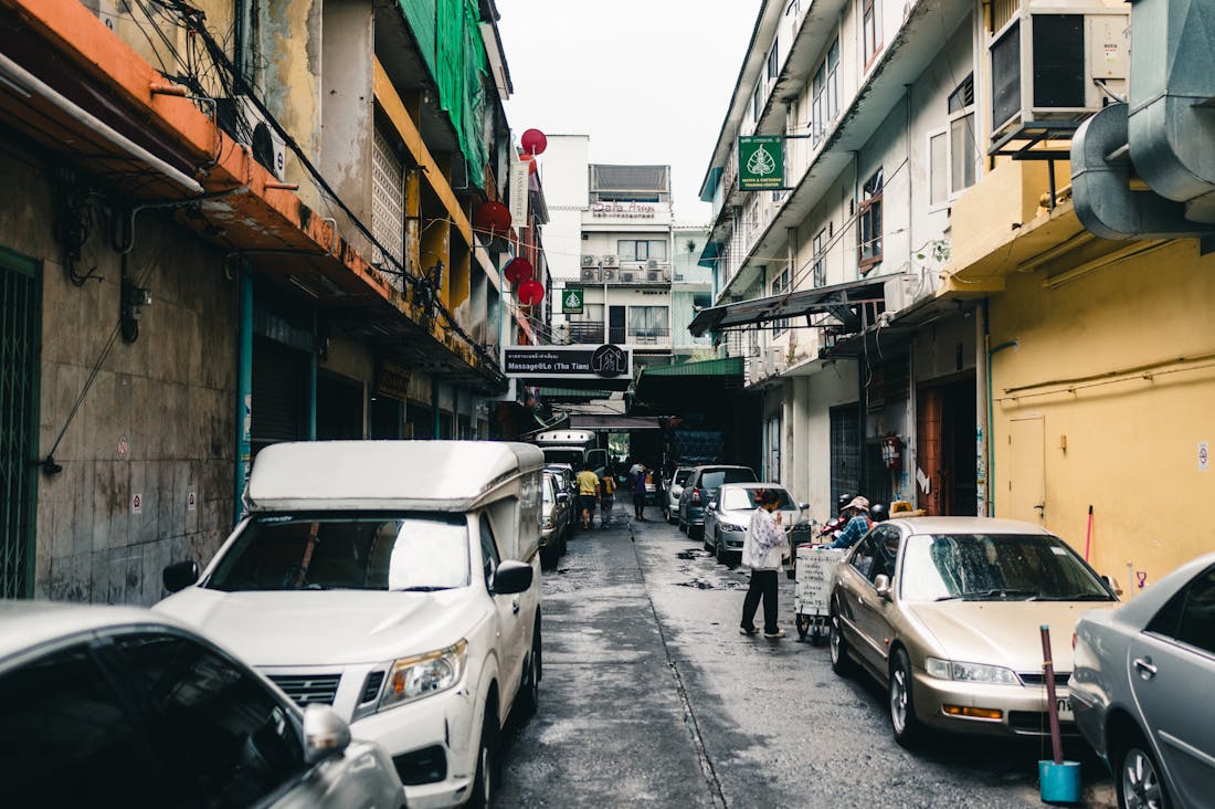 Sustainable Driving: How Eco-Friendly Technologies are Redefining the Auto Industry Image 3