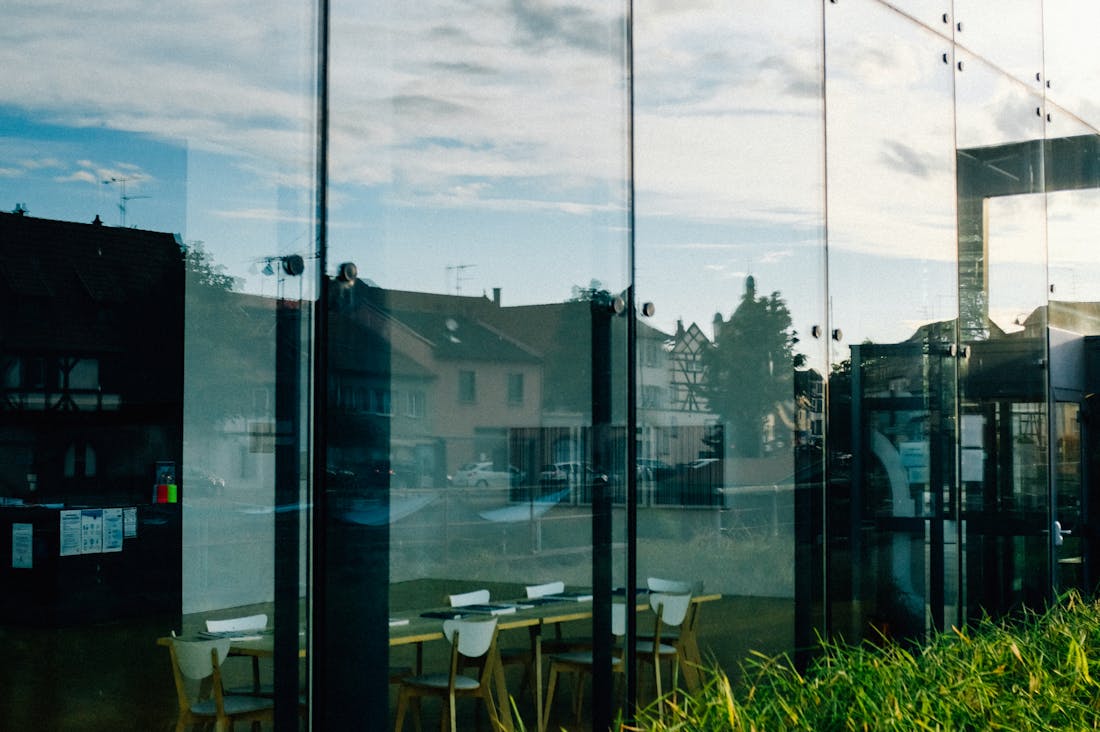 Sustainable Living: Practical Steps to Reduce Your Carbon Footprint and Embrace Eco-Friendly Choices Image 3