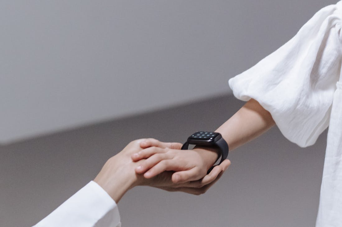 Tech and Lifestyle: How Technology is Redefining Everyday Living Image 3