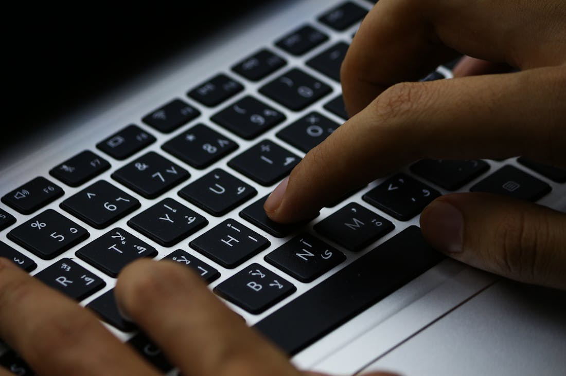 Tech Essentials for the Modern Home Office Setup Image 1