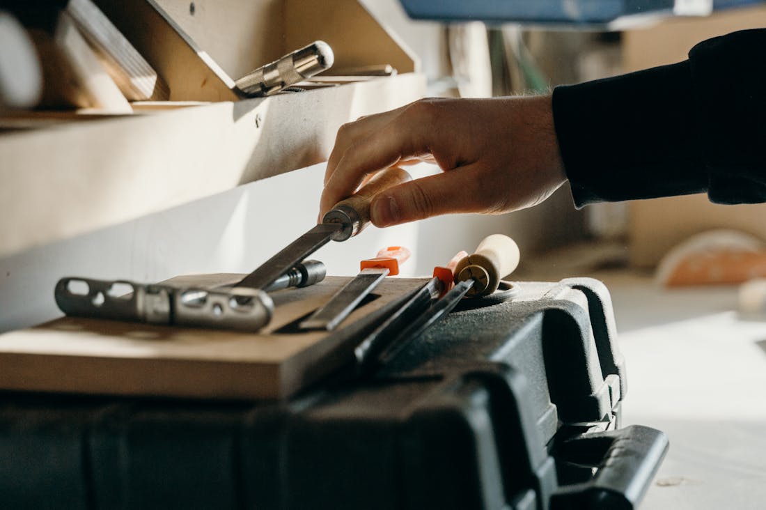 Tech for Everyday Life: Enhancing Productivity, Wellness, and Connectivity in a Digital World Image 1