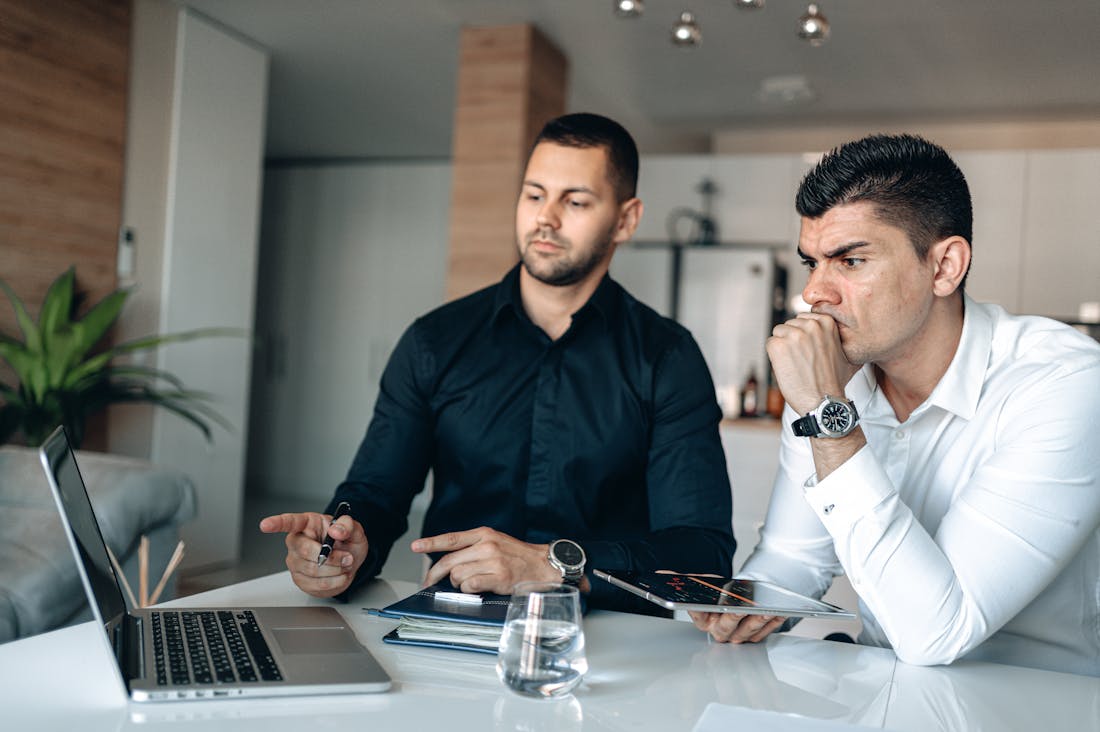 Tech Gadgets Revolutionizing Daily Life and Productivity